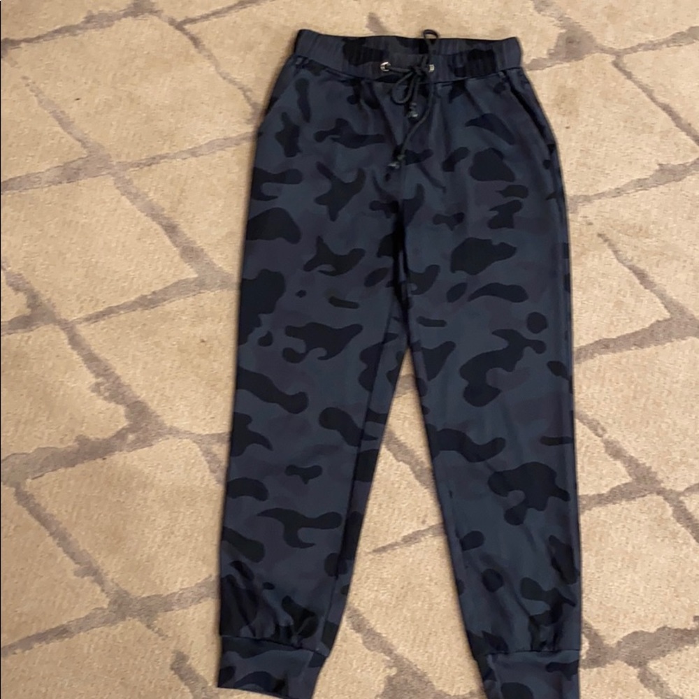 Jogger pants, silky polyester material